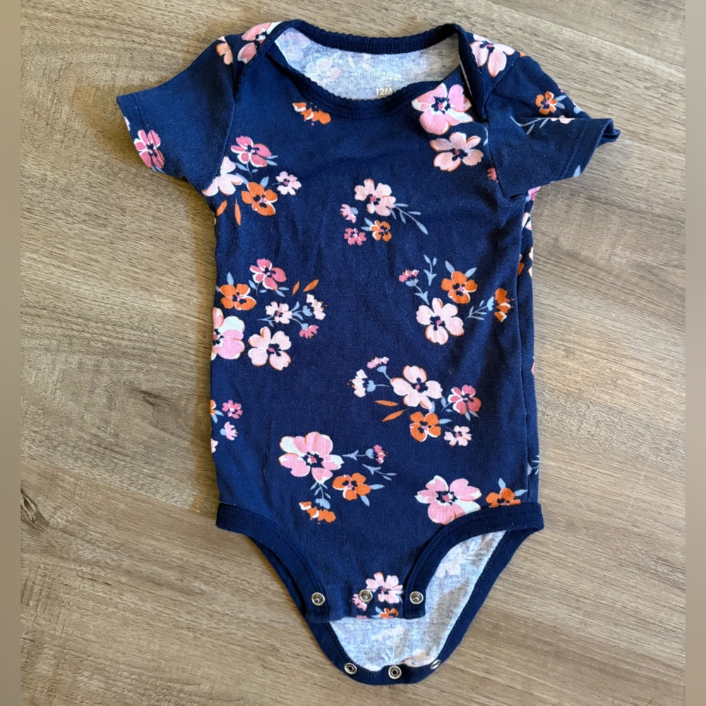 🌺10/$20 Simple Joys Navy Floral Onesie